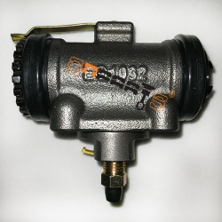 Цилиндр тормозной задний Foton-1049А (правый передний)